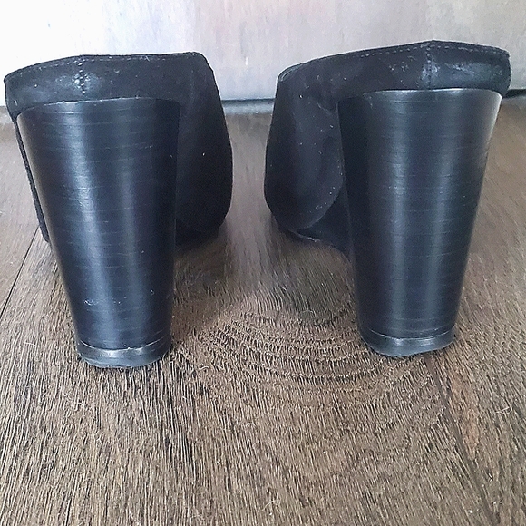 ๐ 3X HOST PICK ๐ Club Monaco Leather Mules Wedges - Picture 9 of 15